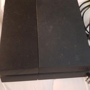 PS4 with game bundles and controller